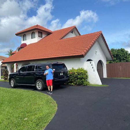 Remodeled And Comfortable Rv - Free Parking Miami Exteriér fotografie