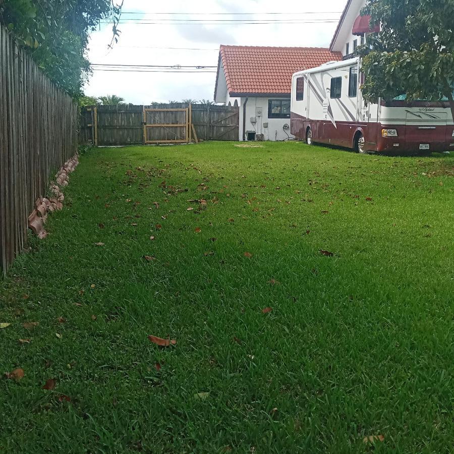 Remodeled And Comfortable Rv - Free Parking Miami Exteriér fotografie